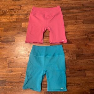 Alo Yoga Ribbed Biker Shorts